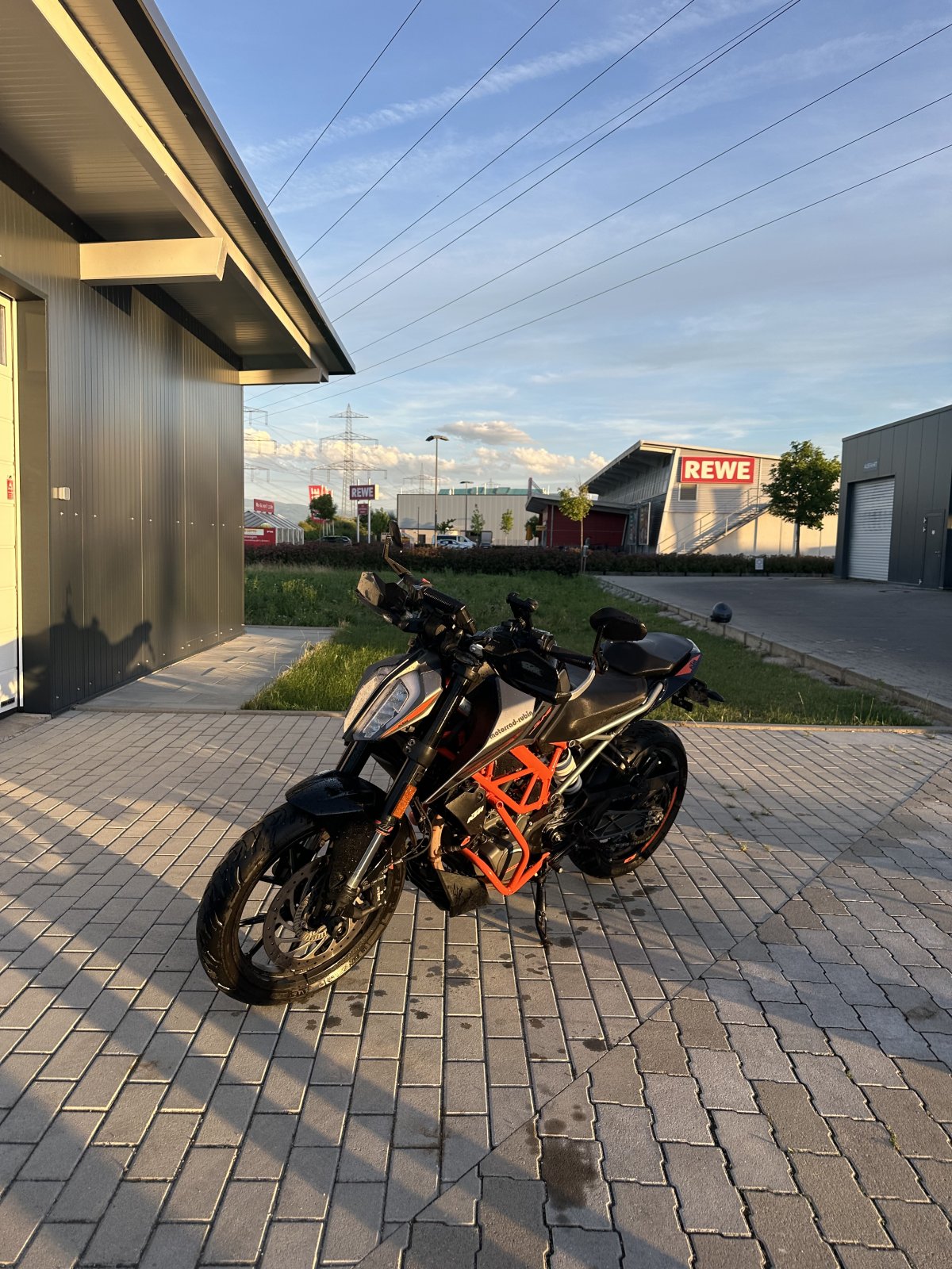 KTM Duke